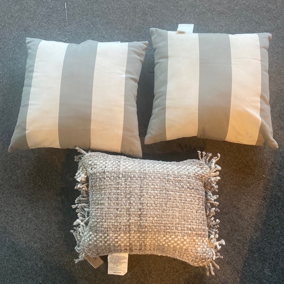 Pottery Barn Accents Pottery Barn Outdoor Pillows Poshmark